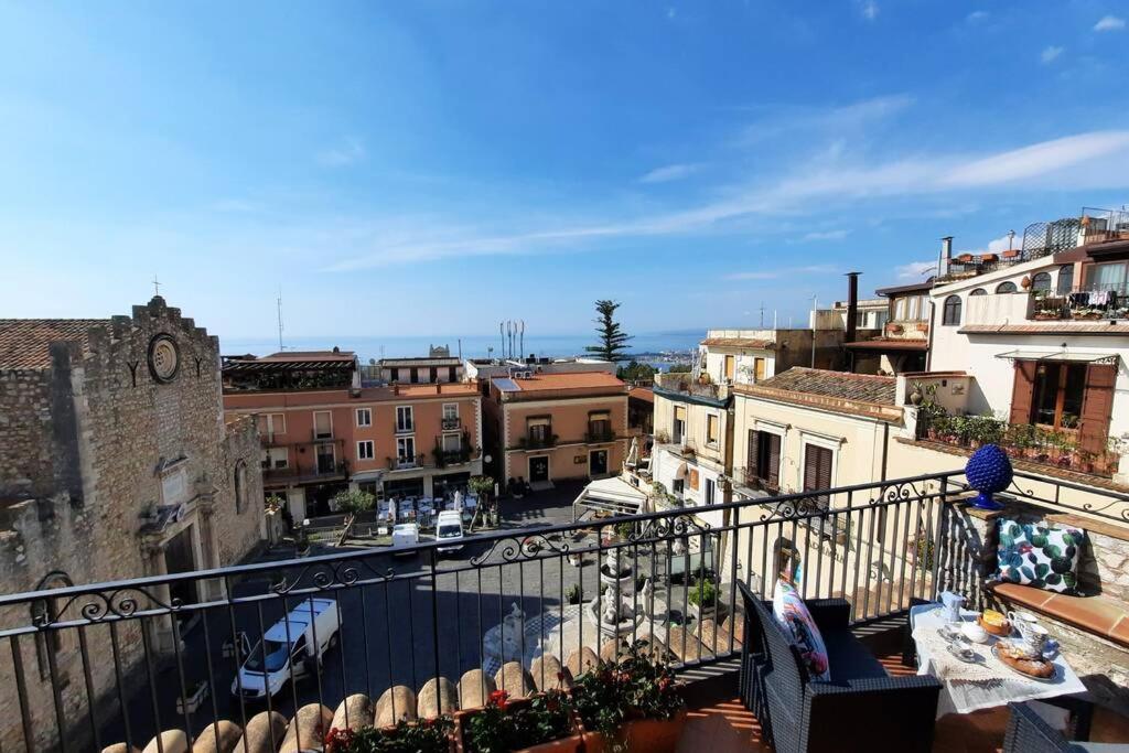 Appartement Casa Carla Al Duomo à Taormine Extérieur photo